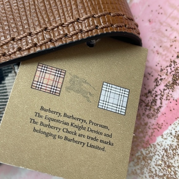 BURBERRY HALTON HOUSE CHECK EMBOSSED BRIDLE WALLET - Picture 13 of 13